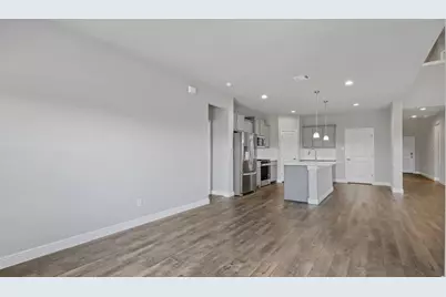 300 Lelo Lane, Mansfield, TX 76063 - Photo 8