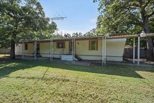 12109 Lunar Ln, Burleson, TX 76028 - Photo 2