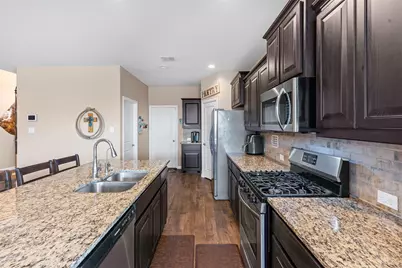 1217 Sausalito Trail, Cleburne, TX 76033 - Photo 8