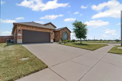 1217 Sausalito Trail, Cleburne, TX 76033 - Photo 24