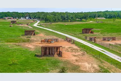 3310 Coy Lane, Granbury, TX 76048 - Photo 2