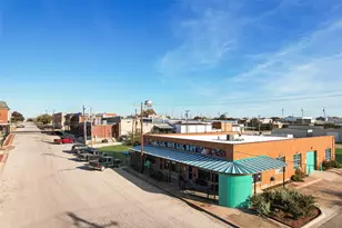 207 W Walnut St, Nocona, TX 76255 - Photo 22