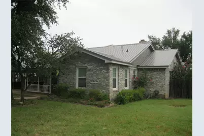 1302 W Wheeler Street, Breckenridge, TX 76424 - Photo 2