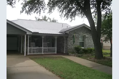 1302 W Wheeler Street, Breckenridge, TX 76424 - Photo 1