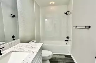 903 N 4th St, Ballinger, TX 76821 - Photo 12