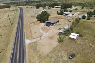 16531 Fm 455 E, Pilot Point, TX 76258 - Photo 4