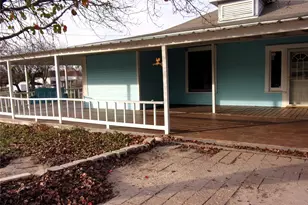 325 C R 100, San Saba, TX 76877 - Photo 4