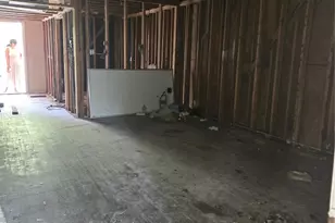 5057 Ridglea Ln, Fort Worth, TX 76116 - Photo 2