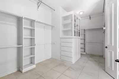 8945 Waterchase Circle, Fort Worth, TX 76120 - Photo 18