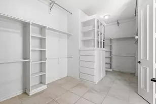 8945 Waterchase Cir, Fort Worth, TX 76120 - Photo 18