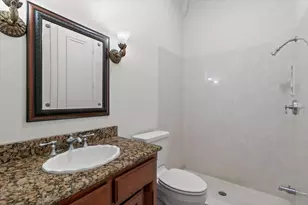 8945 Waterchase Cir, Fort Worth, TX 76120 - Photo 26