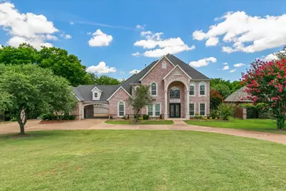 8945 Waterchase Circle, Fort Worth, TX 76120 - Photo 2