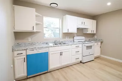 2809 Hemphill Street, Greenville, TX 75401 - Photo 4