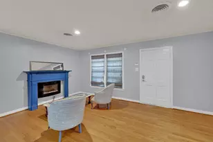 2716 Wayside Ave, Fort Worth, TX 76110 - Photo 8