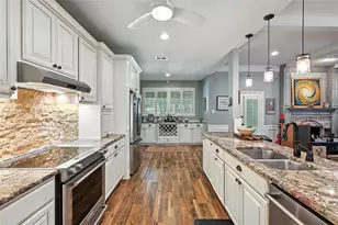 3629 Green Hollow Dr, Grand Prairie, TX 75052 - Photo 12