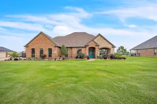 12286 N Emerald Ranch Ln, Forney, TX 75126 - Photo 2