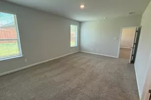 1944 Preakness Dr, Granbury, TX 76049 - Photo 8