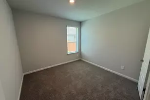 1944 Preakness Dr, Granbury, TX 76049 - Photo 12