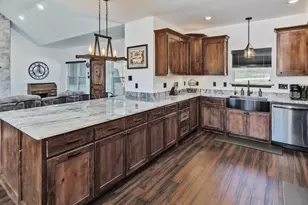 217 Polk, Bowie, TX 76230 - Photo 6