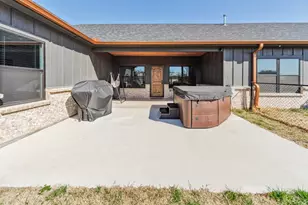 217 Polk, Bowie, TX 76230 - Photo 30