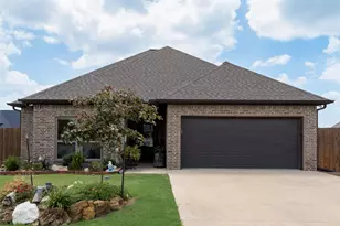 2112 Cole St, Mabank, TX 75147 - Photo 1