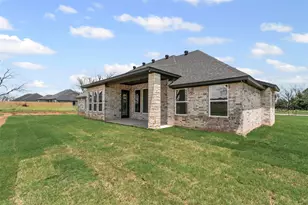 2172 Middlewood Cir, Granbury, TX 76049 - Photo 28
