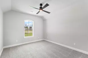 2172 Middlewood Cir, Granbury, TX 76049 - Photo 22