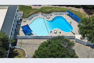 2172 Middlewood Circle, Granbury, TX 76049 - Photo 38