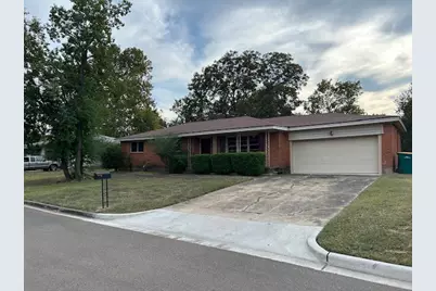 104 N Emberwood Drive, Robinson, TX 76706 - Photo 1
