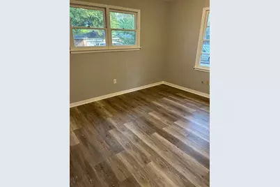 104 N Emberwood Drive, Robinson, TX 76706 - Photo 10