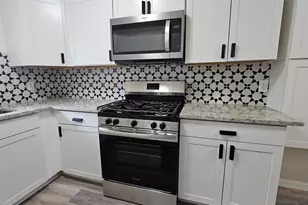 2420 Louise St, Denton, TX 76201 - Photo 8