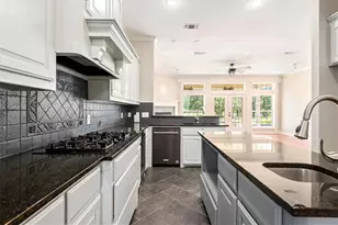 119 Sugartree Cir, Lipan, TX 76462 - Photo 10