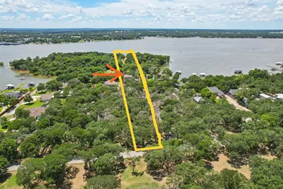 11701 Oakwood Lane, Fort Worth, TX 76179 - Photo 4