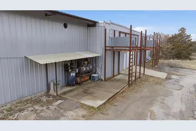 1341 Hildreth Pool Road, Bowie, TX 76230 - Photo 18