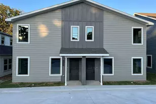 2428 S Fannin Ave, Denison, TX 75020 - Photo 1