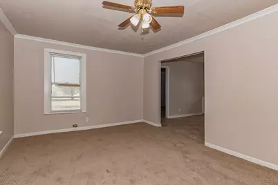 1611 Clark Street, Greenville, TX 75401 - Photo 8