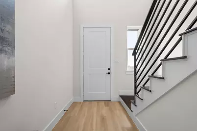 2340 Alsiddiq Drive, Irving, TX 75062 - Photo 4