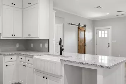 828 Bell Street, Sulphur Springs, TX 75482 - Photo 14