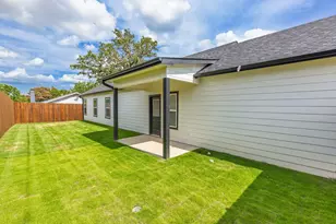 828 Bell St, Sulphur Springs, TX 75482 - Photo 32