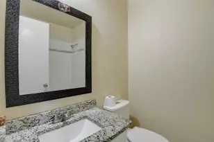 6707 Copperwood Ct, Arlington, TX 76001 - Photo 20