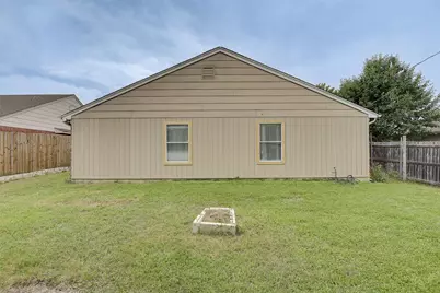 6707 Copperwood Court, Arlington, TX 76001 - Photo 24