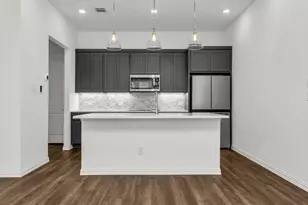 7572 Laburnam Rd, Dallas, TX 75228 - Photo 8
