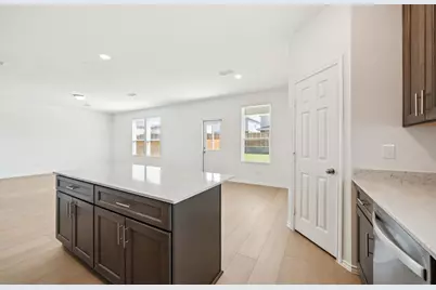 2437 Limerick Drive, Lowry Crossing, TX 75407 - Photo 8