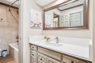 6535 Barkwood Ln, Dallas, TX 75248 - Photo 18