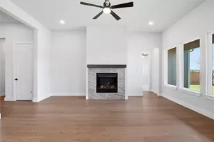 1660 Cedar Elm Wy, Burleson, TX 76028 - Photo 18