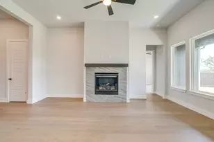 1660 Cedar Elm Wy, Burleson, TX 76028 - Photo 12