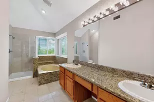 3819 Silver Maple Dr, Carrollton, TX 75007 - Photo 16