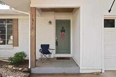 1211 Greenbriar Lane, Cleburne, TX 76033 - Photo 4