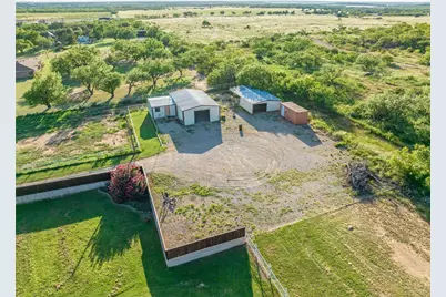 8 Northglen Road, Breckenridge, TX 76424 - Photo 34