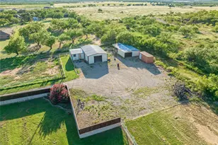 8 Northglen Rd, Breckenridge, TX 76424 - Photo 34